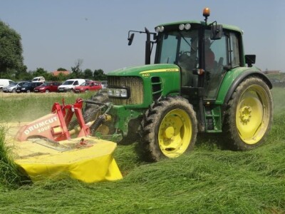 Prezentacija poljoprivredne mehanizacije za silažu
