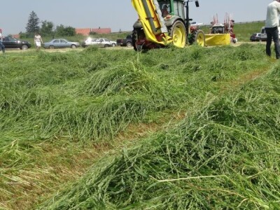 Prezentacija poljoprivredne mehanizacije za silažu