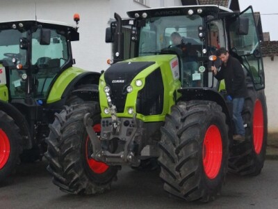 Velika prezentacija traktora Axion 800  Velika prezentacija traktora Axion 800