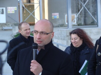 Suvremena Vupikova pretovarna luka