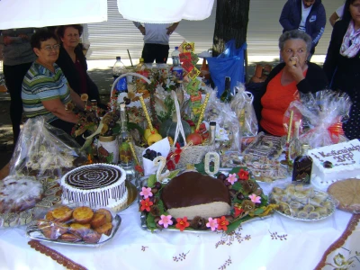 kreativni stolovi