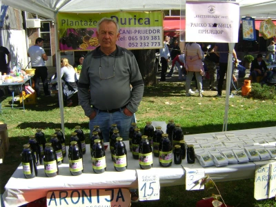 izlagači aronije