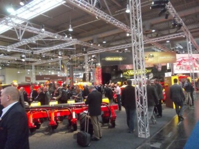 Jedan od najvećih štandova u paviljonu 12 Jedan od najvećih štandova u paviljonu 12