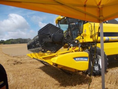 Žetva i baliranje slame u Francuskom Troyesu