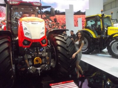 Uz McCormick ide i ova crnka