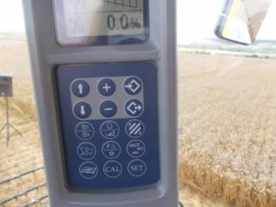 Žetva i baliranje slame u Francuskom Troyesu