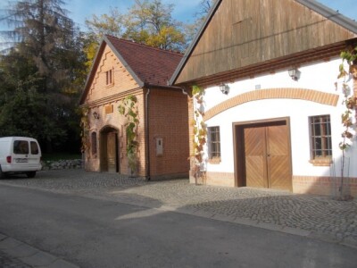 Podrum i vinograd Pere Kusića