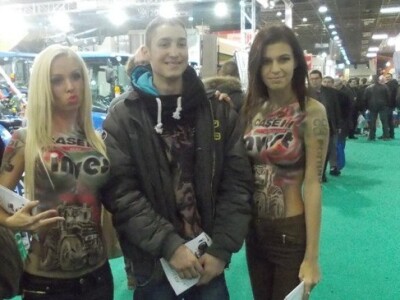 Slikanje s njima je besplatno