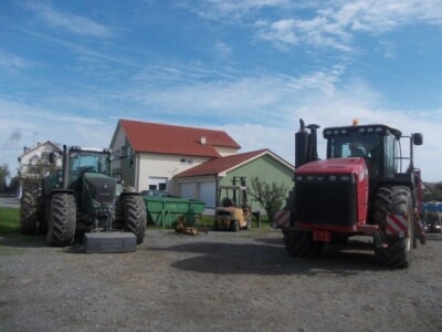 Versatile u Vinkovcima i Garešnici