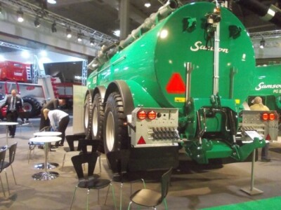 Cisterne i razbacivači gnoja