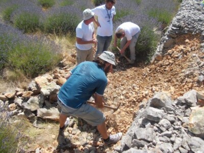 Stvarati suhozid je doista vještina Stvarati suhozid je doista vještina