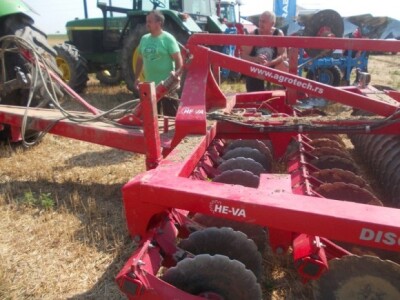 Tanjurača disc roller