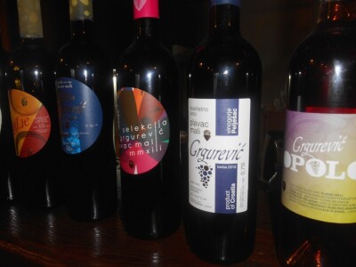 Velik izbor vrhunskih vina