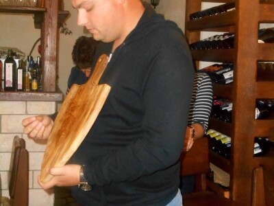 Vinar Anto Grgurević tijekom predstavljanja vina gostima