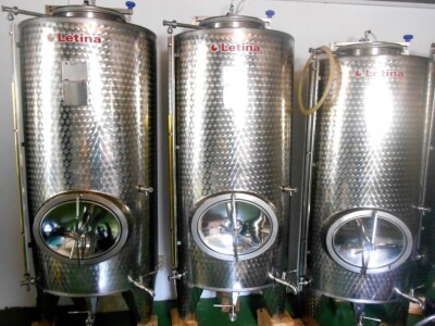 Nigdje bez dobrih i očuvanih bačvi Nigdje bez dobrih i očuvanih bačvi