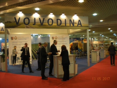 Štand pokrajinske administracije