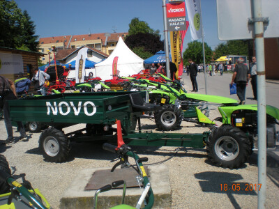 Motokultivator MTK Green sa prikolicom PP 1000 Motokultivator MTK Green sa prikolicom PP 1000
