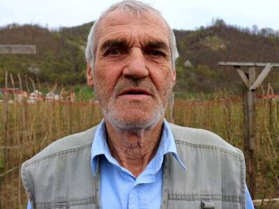 Malinjak Muniba Avdagića u Dugom Polju kod Srebrenice Malinjak Muniba Avdagića u Dugom Polju kod Srebrenice