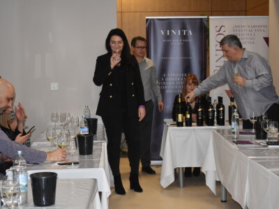 Dunavski Chardonnay: Vina Antunović i Belje
