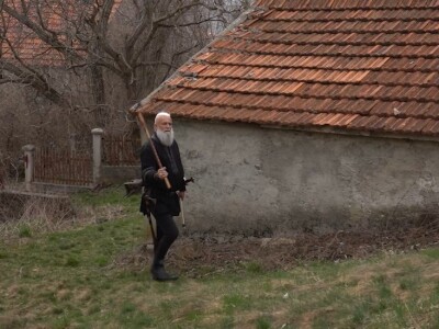 Duvanjski viking turiste dočekuje "naoružan do zuba"
