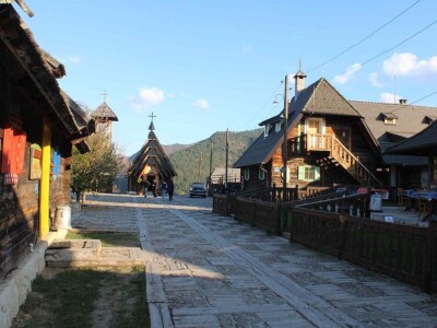 Dva najbolja sela sveta potpisale protoko o saradnji Dva najbolja sela sveta potpisale protoko o saradnji