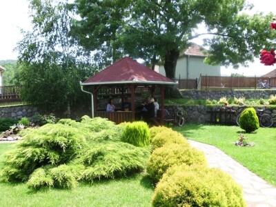 Najlepša dvorišta Vlakče