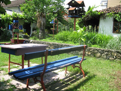 Detalji iz dvorišta