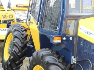 Traktor Hittner Ecotrac 55V