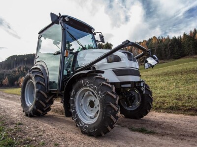 Traktor Lamborghini Ego