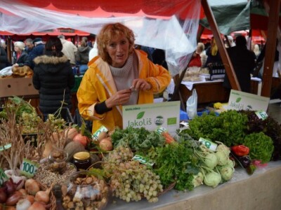 Eko povrće iz Ravnih kotara prodaje je Marica Jakoliš
