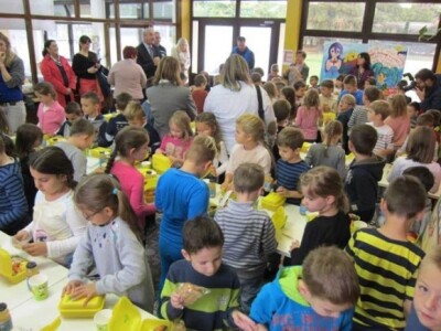 Podijeljeno je 200 eko doručaka