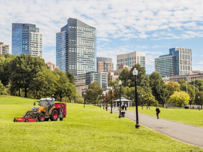 Električni Fendt traktor
