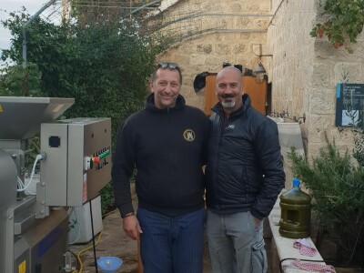 Elkana - prvo hrvatsko košer maslinovo ulje! Elkana - prvo hrvatsko košer maslinovo ulje!