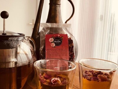 Emir Hadžijusufović proširio paletu proizvoda od ruže Emir Hadžijusufović proširio paletu proizvoda od ruže