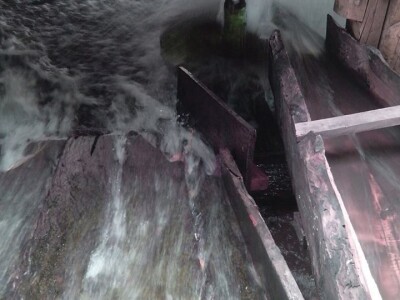 Emir Zjajo, pokrenuo vodenicu i nastavio stogodišnju tradiciju