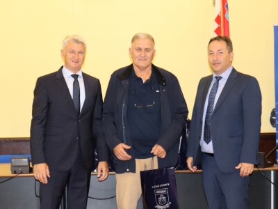 OTVORENO S NAJBOLJIMA - Božidar Longin: Rentijersko gospodarstvo neće uroditi plodom!