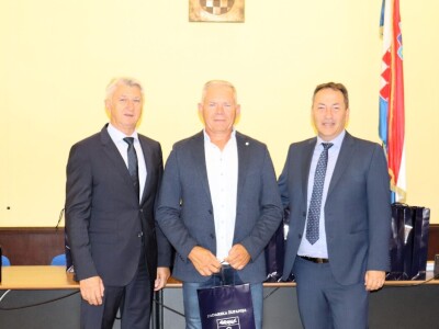 OTVORENO S NAJBOLJIMA - Božidar Longin: Rentijersko gospodarstvo neće uroditi plodom!