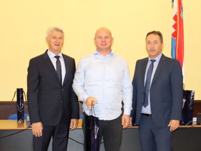 OTVORENO S NAJBOLJIMA - Božidar Longin: Rentijersko gospodarstvo neće uroditi plodom!