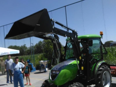 Traktor Tuber