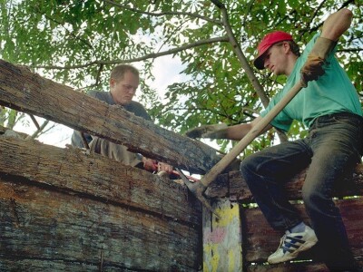 Etnolog Milan Drmić bavi se rijetkim zanatom - seli stare drvene kuće