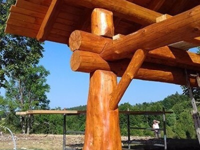 Etnolog Milan Drmić bavi se rijetkim zanatom - seli stare drvene kuće