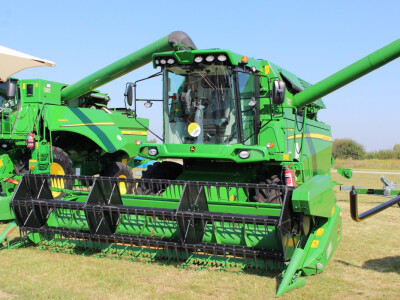 John Deere kombajn