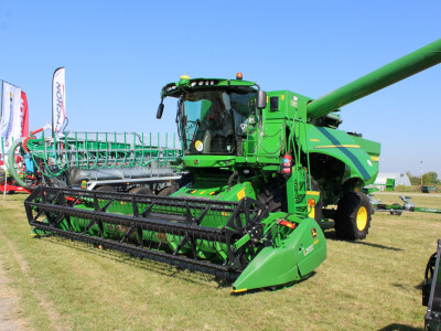 John Deere kombajn