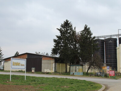 Farma Arator u Lovasu