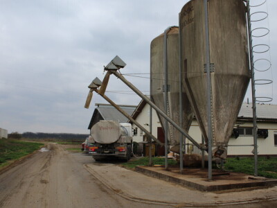 Farma Arator u Lovasu