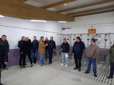 Farma "Braća Parlagić"