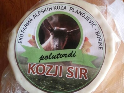 Farma koza iz rogatičkog sela Borike