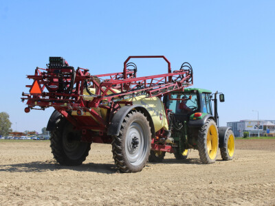 Sklopljna prskalica pogodna za lakši transport