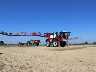 Samohodna prskalica Agrifac 4000/ 24 Samohodna prskalica Agrifac 4000/ 24