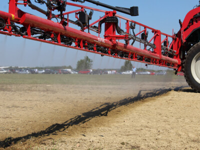 Samohodna prskalica Agrifac 4000/ 24 Samohodna prskalica Agrifac 4000/ 24